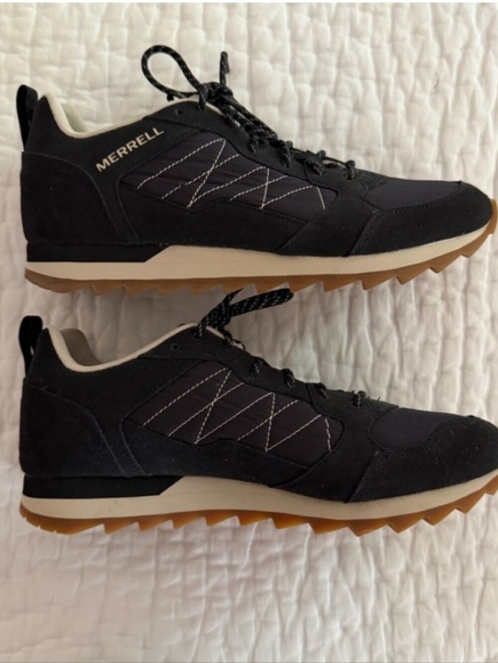 Merrell Black and Tan Low-Top Trail Sneakers